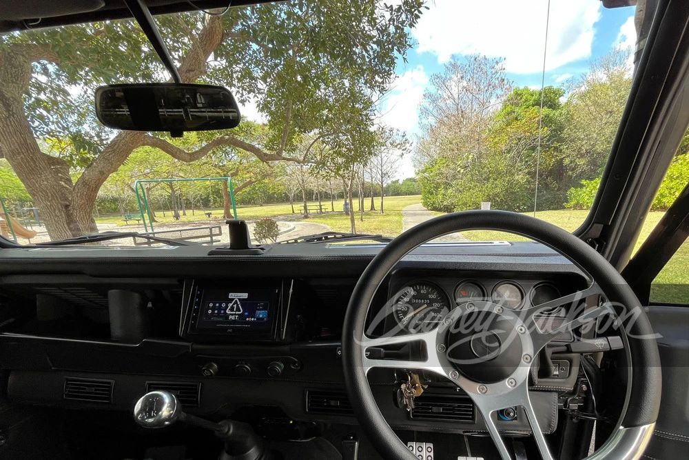 1998 Land Rover Defender 90 - Image 9 of 21