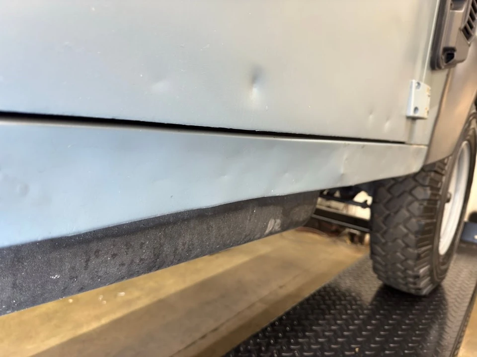 1998 Land Rover Defender 110 - Image 30 of 31
