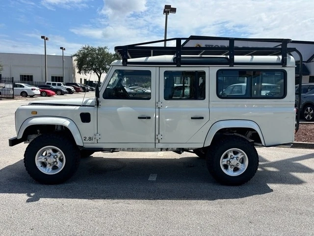 1998 Land Rover Defender 110 - Image 5 of 12