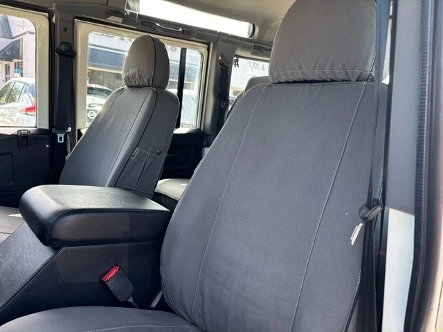1998 Land Rover Defender 110 - Image 8 of 12