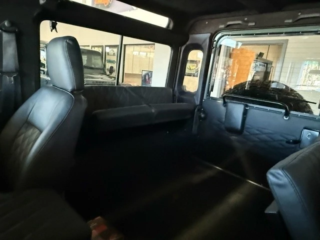 1998 Land Rover Defender 90 - Image 6 of 12