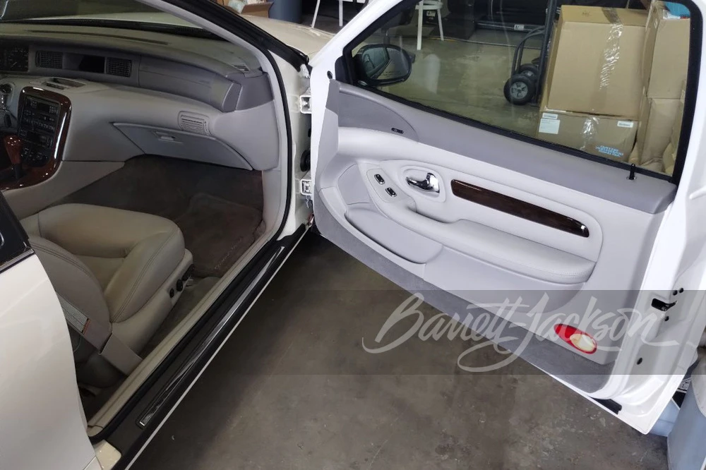 1998 Lincoln Continental Mark VIII - Image 27 of 31