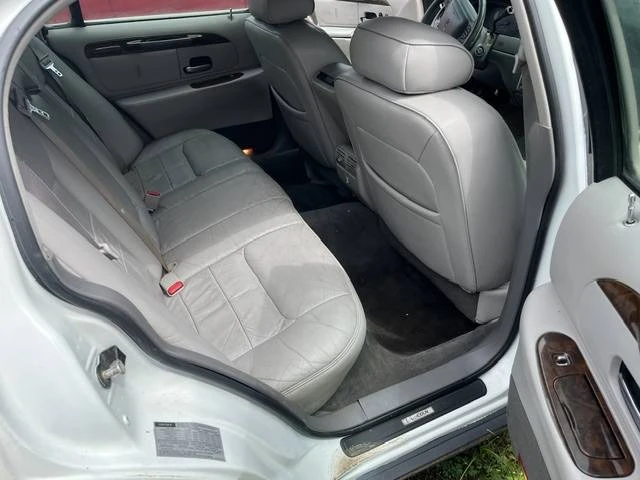 1998 Lincoln Continental 9th Gen - Image 4 of 9