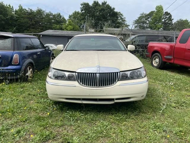 1998 Lincoln Continental 9th Gen - Image 2 of 9