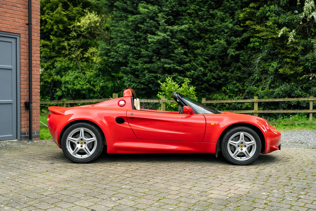 1998 Lotus Elise Series 1 - Image 5 of 31