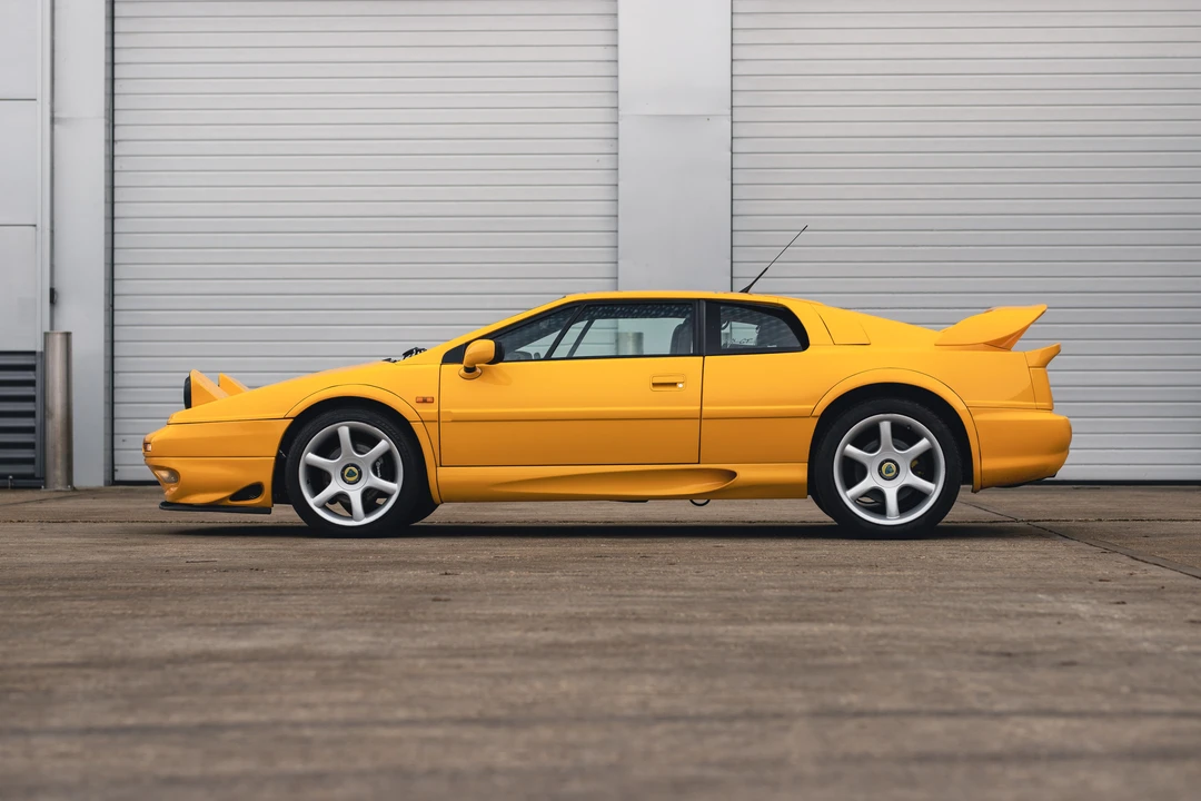 1998 Lotus Esprit Series 4 - Image 9 of 31