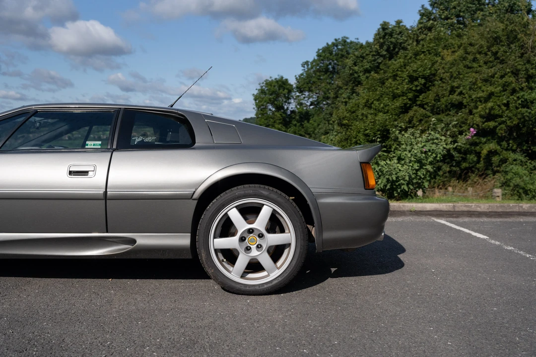 1998 Lotus Esprit Series 4 - Image 28 of 31