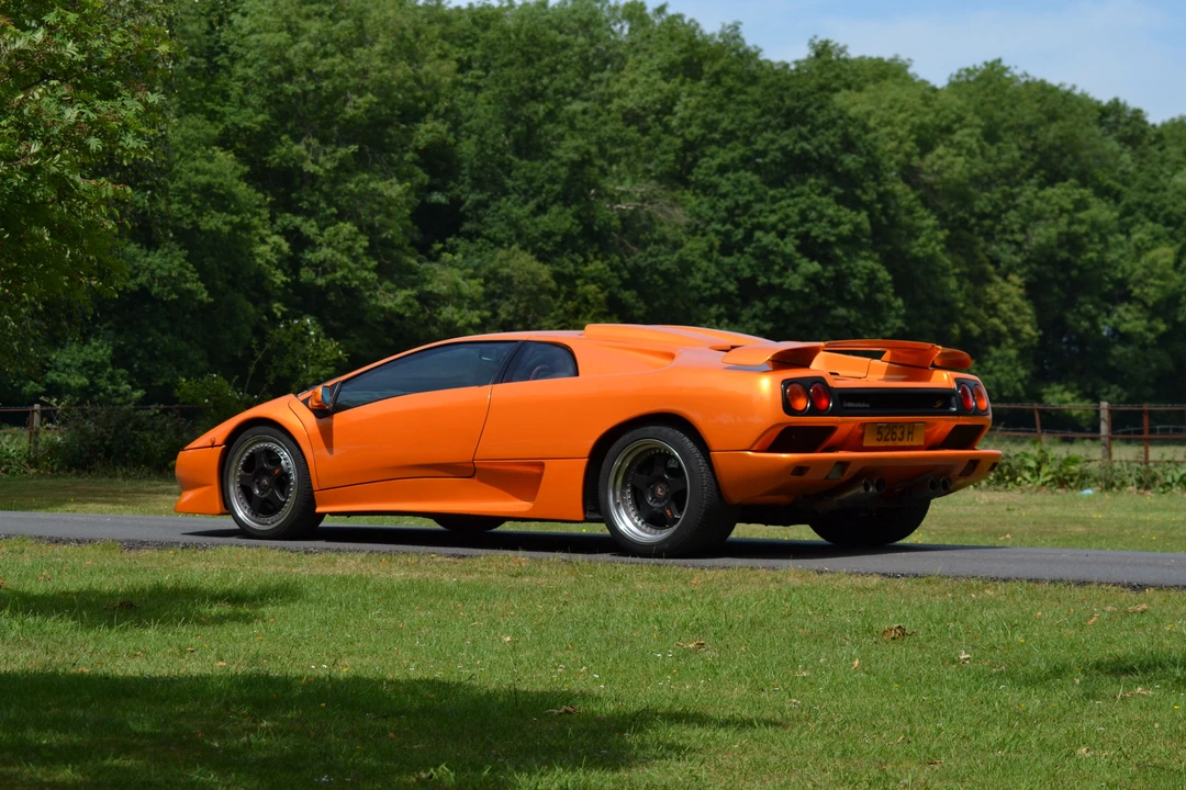 1998 Lamborghini Diablo SV - Image 18 of 19
