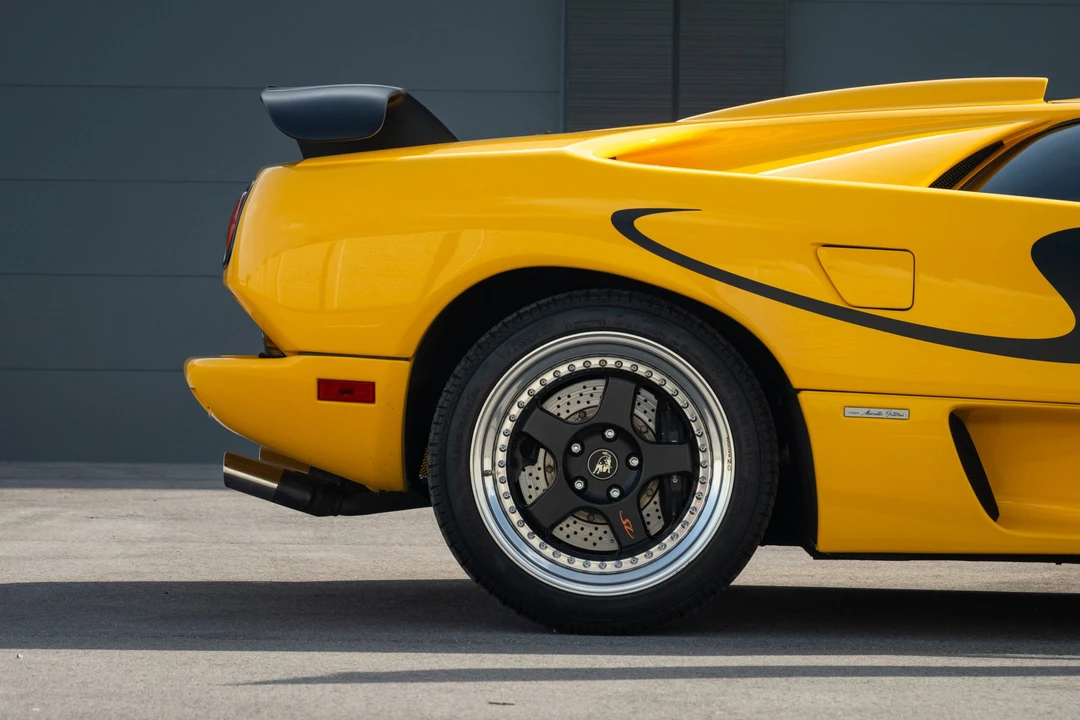 1998 Lamborghini Diablo SV - Image 26 of 31