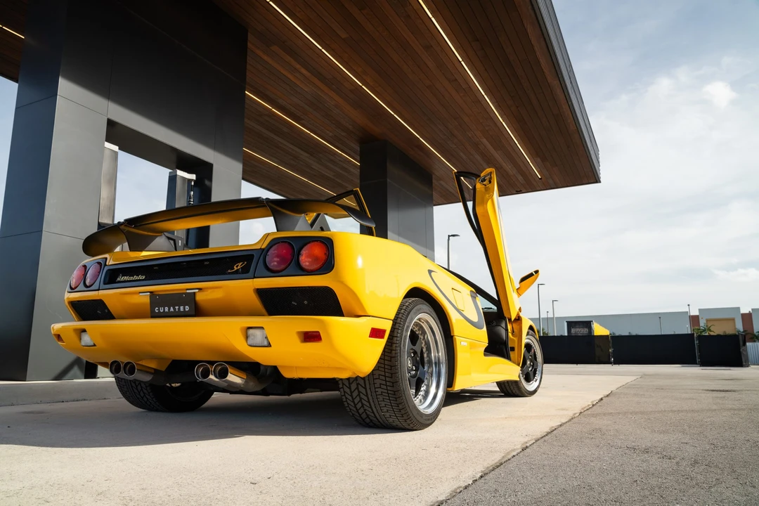 1998 Lamborghini Diablo SV - Image 17 of 31