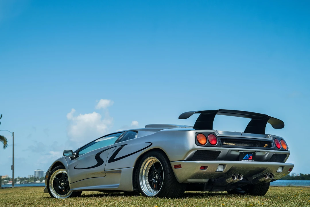 1998 Lamborghini Diablo SV - Image 10 of 31