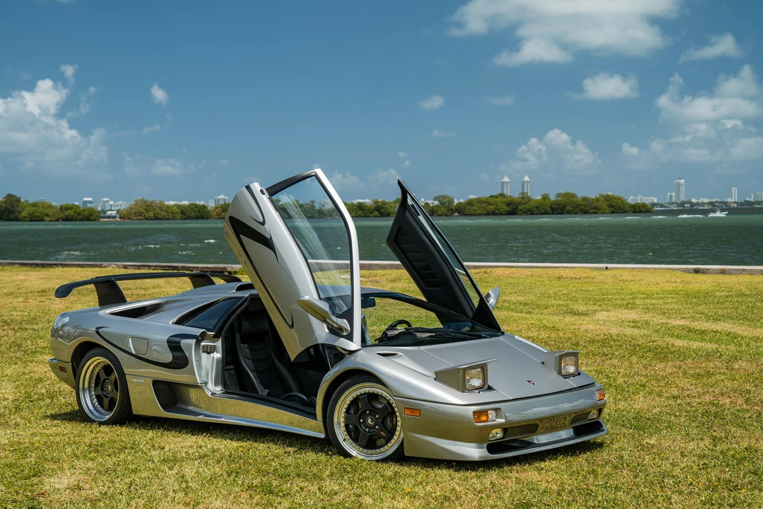 1998 Lamborghini Diablo SV - Image 26 of 31
