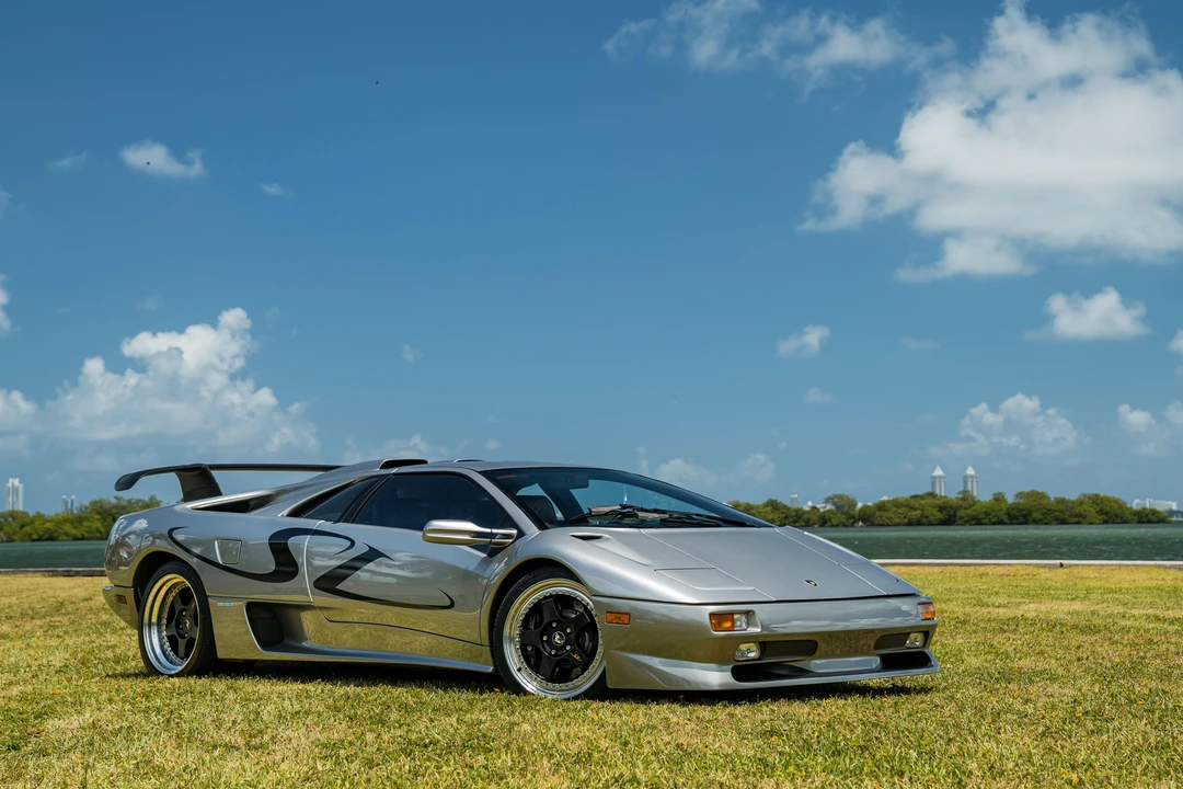 1998 Lamborghini Diablo SV - Image 13 of 31