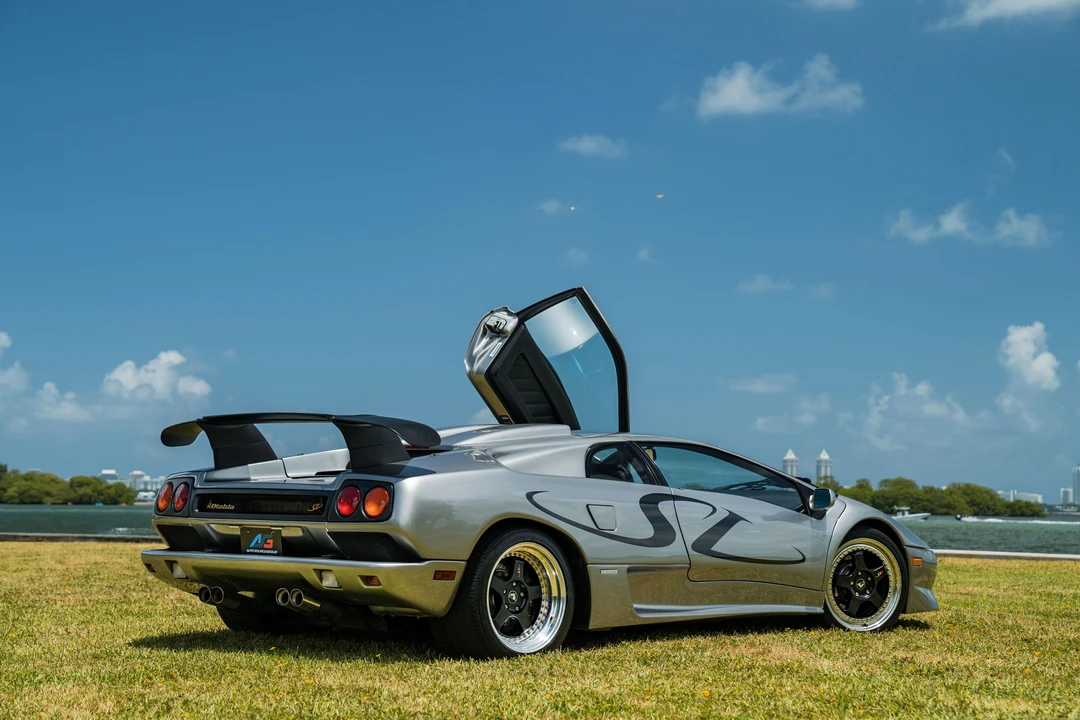 1998 Lamborghini Diablo SV - Image 25 of 31