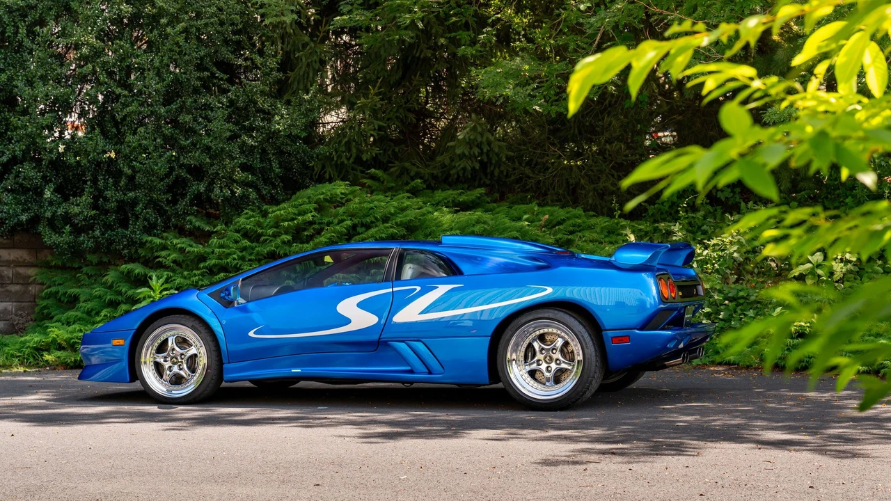 1998 Lamborghini Diablo SV - Image 26 of 31