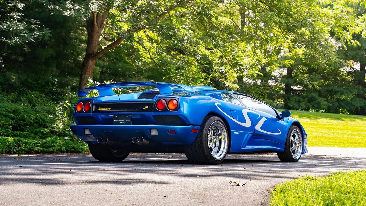 1998 Lamborghini Diablo SV - Image 6 of 31