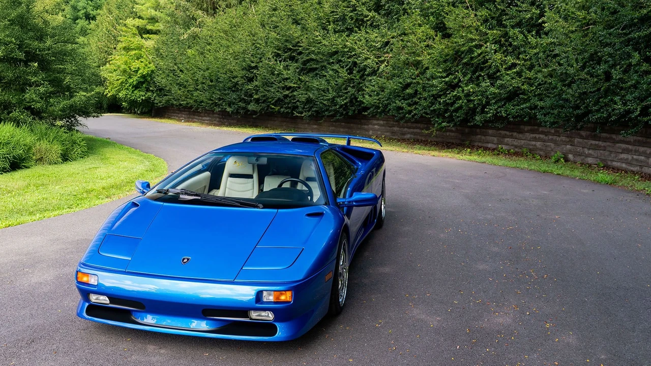 1998 Lamborghini Diablo SV - Image 13 of 31