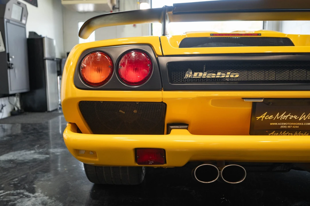1998 Lamborghini Diablo SV - Image 29 of 31