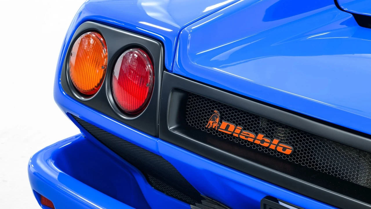 1998 Lamborghini Diablo SV - Image 27 of 31