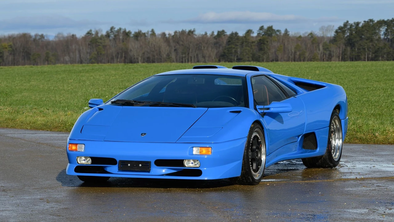 1998 Lamborghini Diablo SV - Image 12 of 31