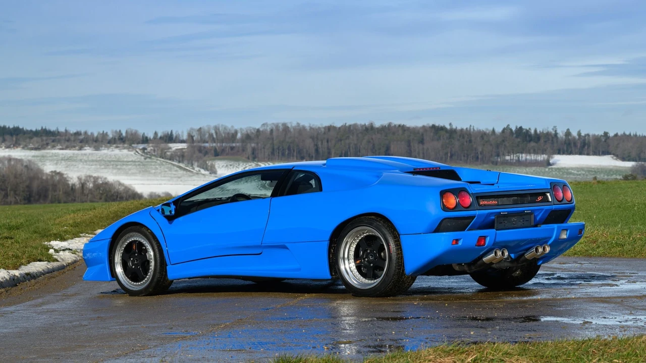1998 Lamborghini Diablo SV - Image 4 of 31