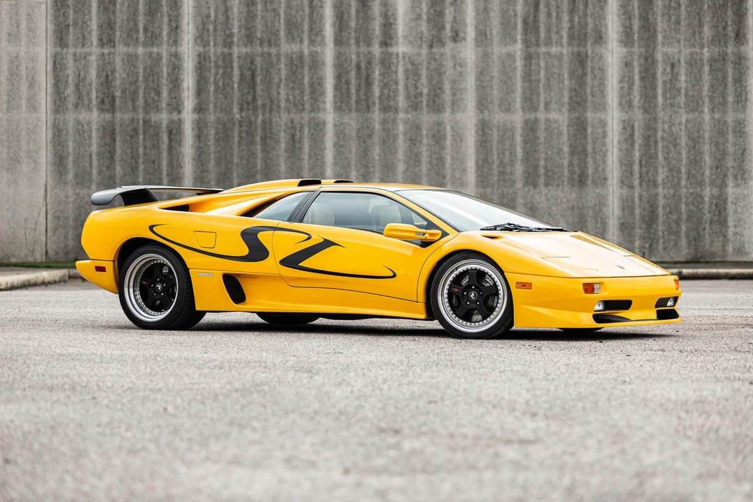 1998 Lamborghini Diablo SV - Image 11 of 31