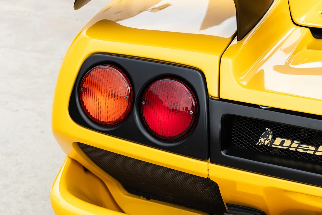 1998 Lamborghini Diablo SV - Image 21 of 31