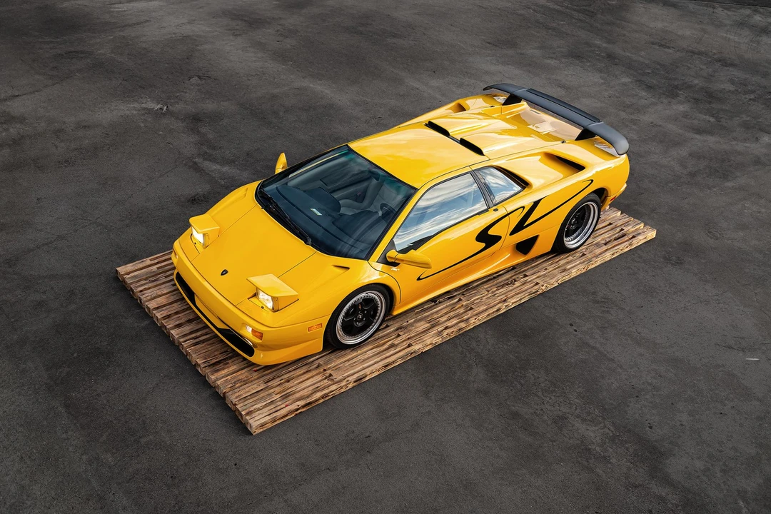 1998 Lamborghini Diablo SV - Image 3 of 31