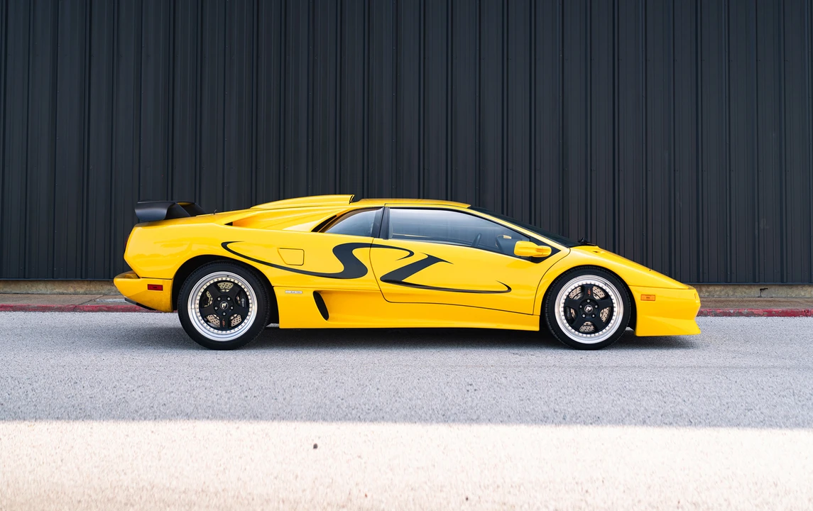 1998 Lamborghini Diablo SV - Image 2 of 15