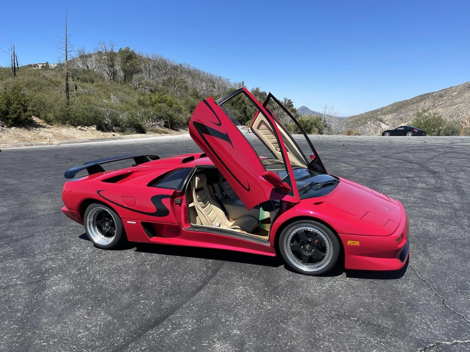 1998 Lamborghini Diablo SV - Image 28 of 31