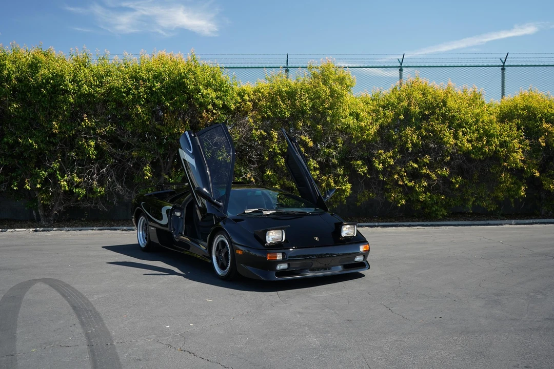 1998 Lamborghini Diablo SV - Image 29 of 31