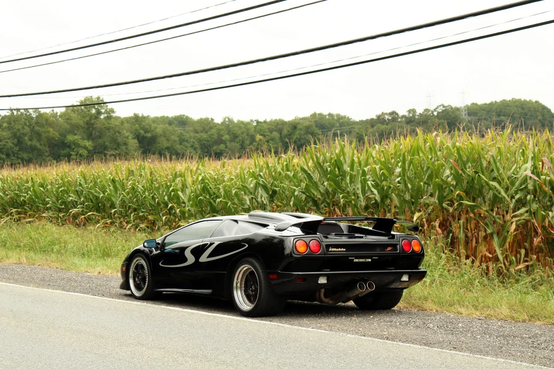1998 Lamborghini Diablo SV - Image 13 of 31