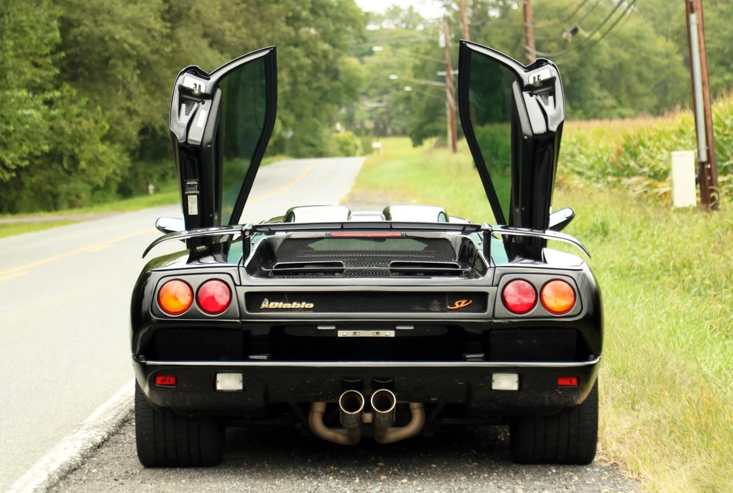 1998 Lamborghini Diablo SV - Image 19 of 31