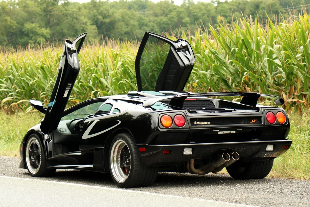 1998 Lamborghini Diablo SV - Image 15 of 31