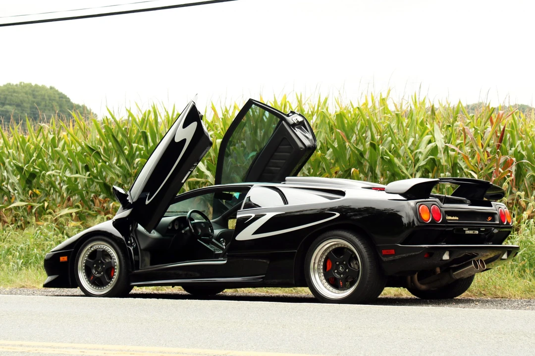 1998 Lamborghini Diablo SV - Image 11 of 31