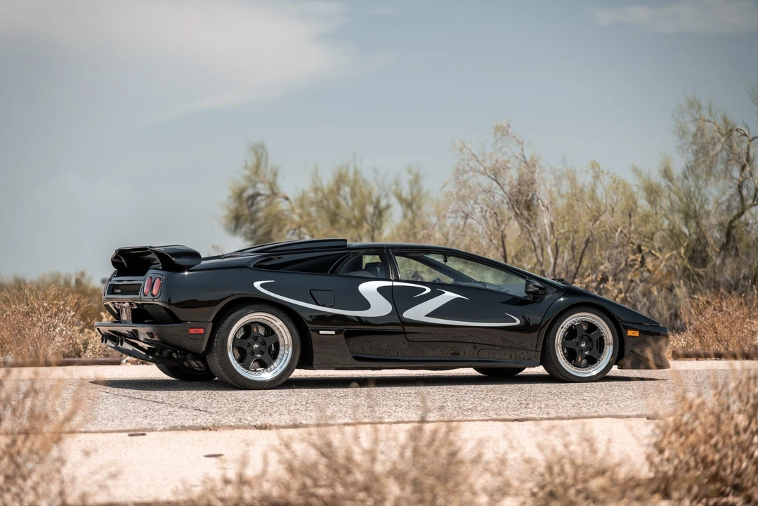 1998 Lamborghini Diablo SV - Image 17 of 31