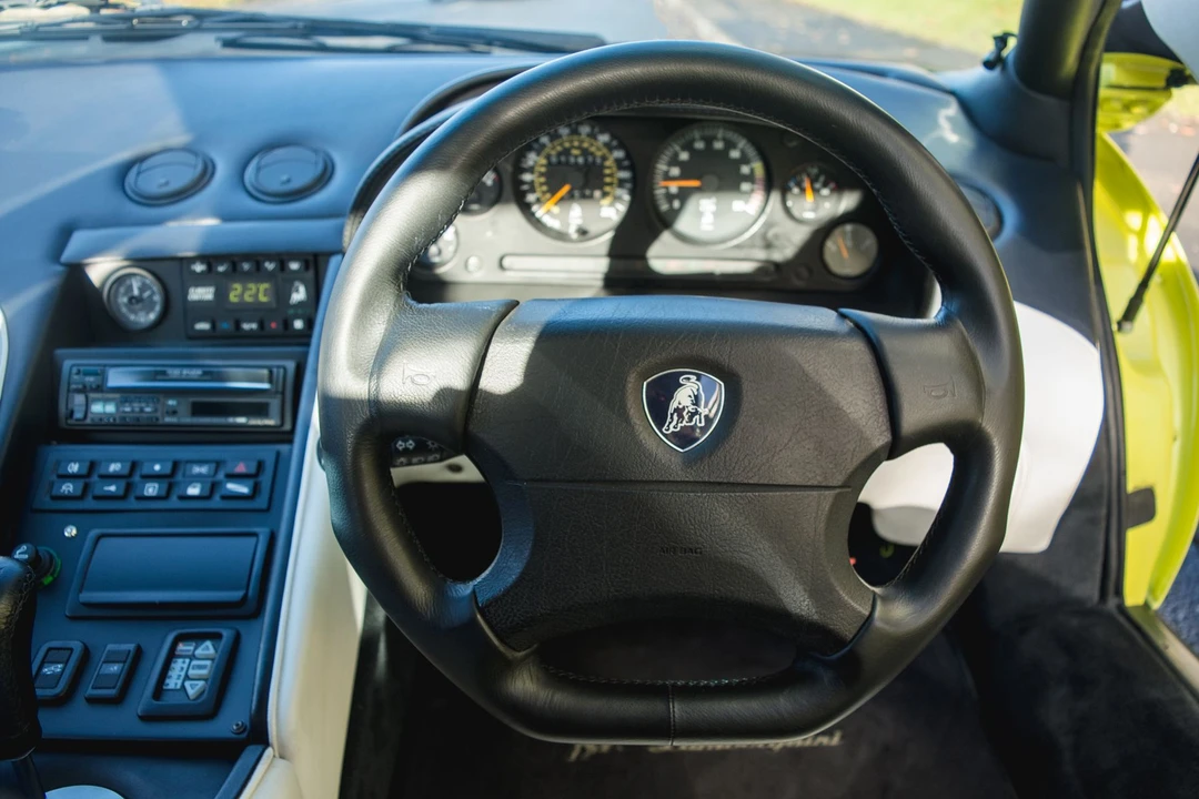 1998 Lamborghini Diablo VT - Image 6 of 22