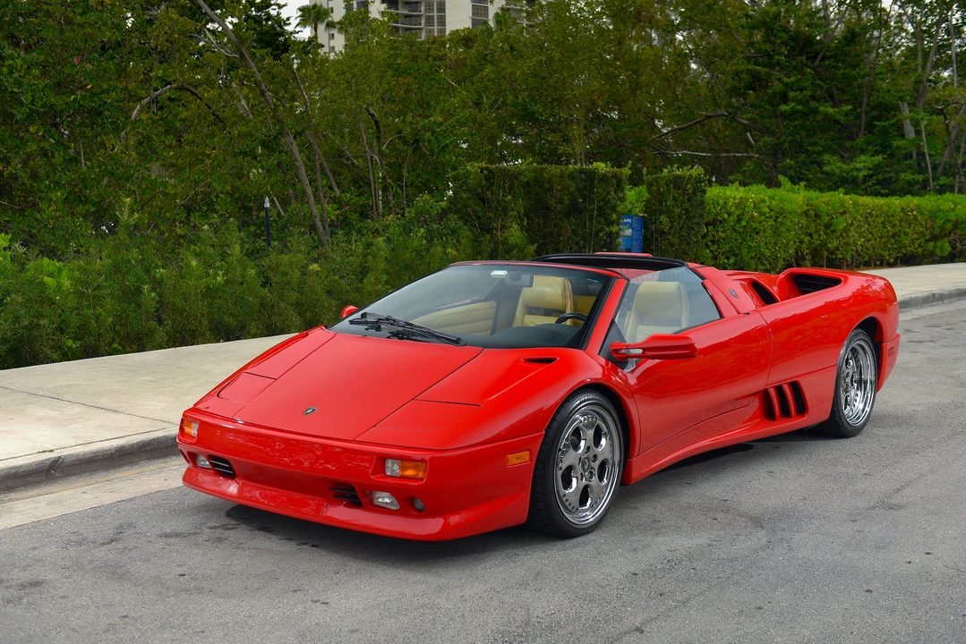 1998 Lamborghini Diablo VT - Image 2 of 31