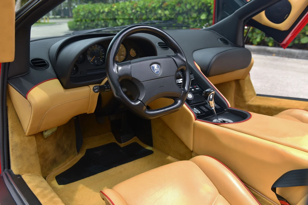 1998 Lamborghini Diablo VT - Image 23 of 31