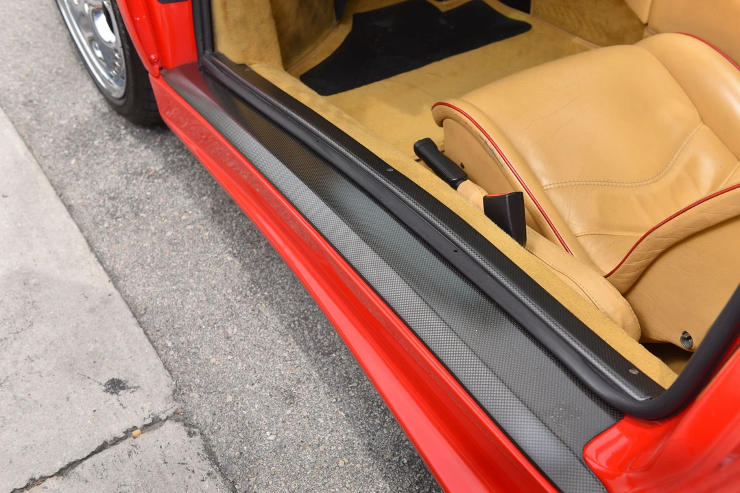 1998 Lamborghini Diablo VT - Image 15 of 31
