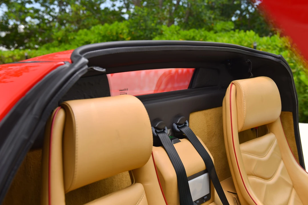 1998 Lamborghini Diablo VT - Image 26 of 31