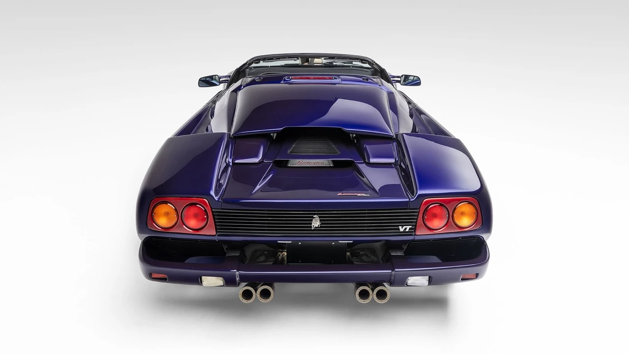 1998 Lamborghini Diablo VT - Image 15 of 31