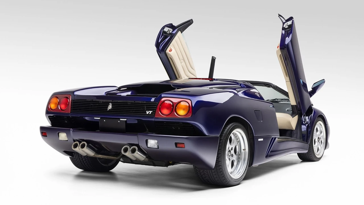 1998 Lamborghini Diablo VT - Image 28 of 31
