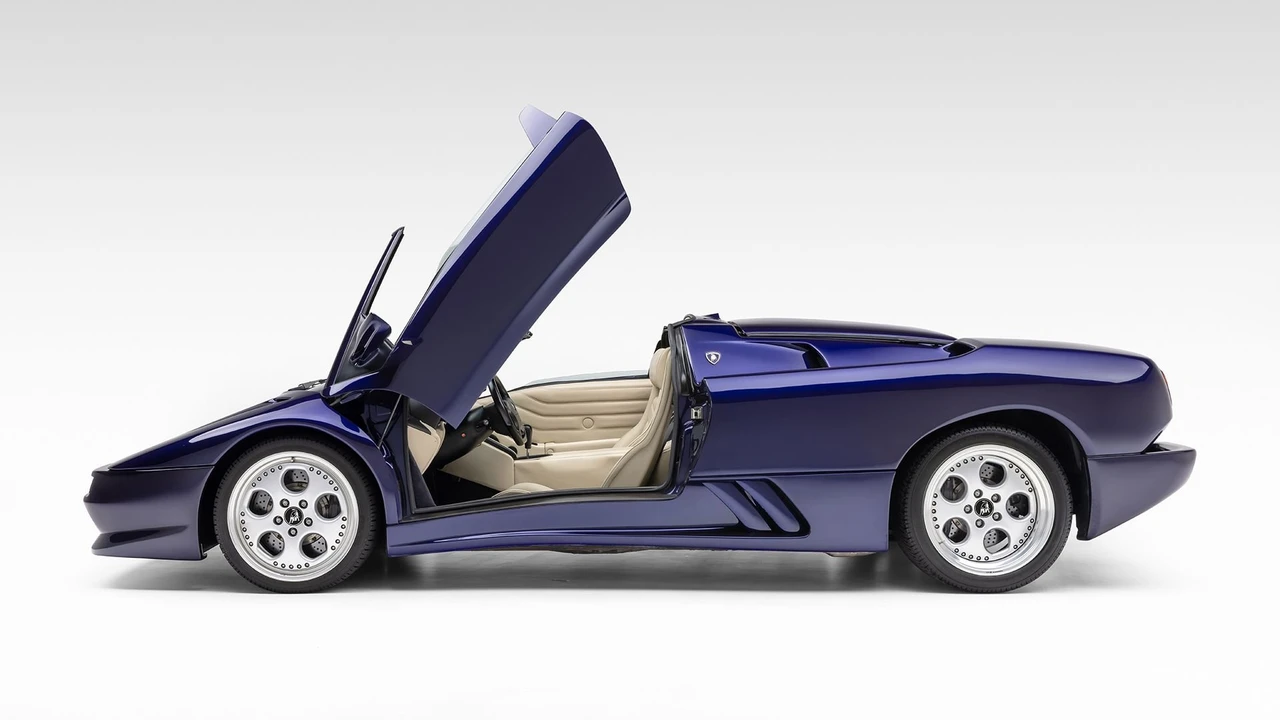 1998 Lamborghini Diablo VT - Image 21 of 31