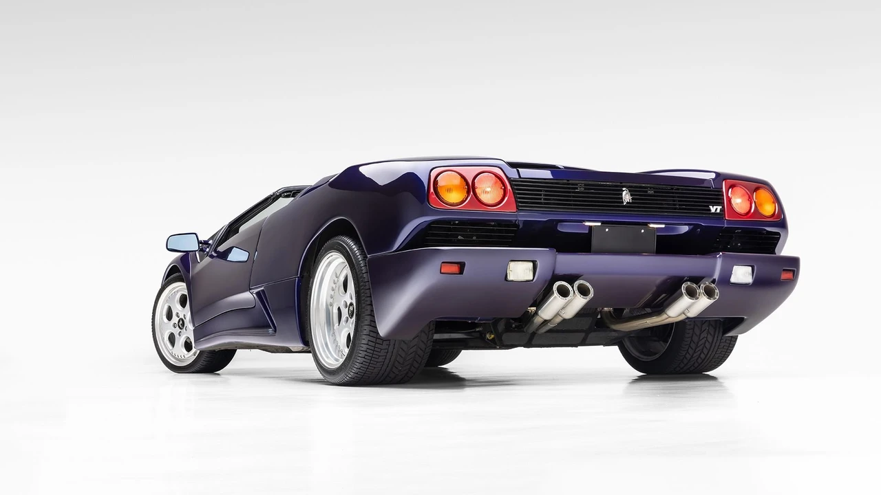 1998 Lamborghini Diablo VT - Image 19 of 31