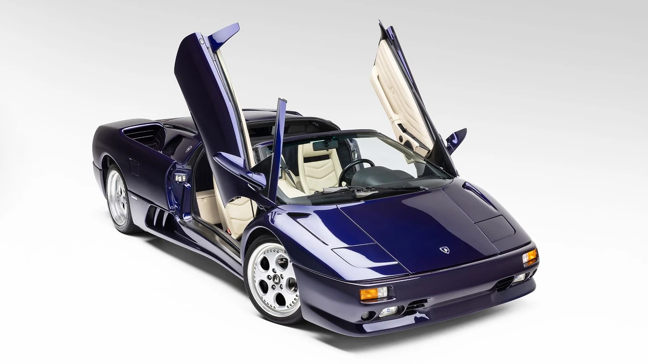 1998 Lamborghini Diablo VT - Image 24 of 31