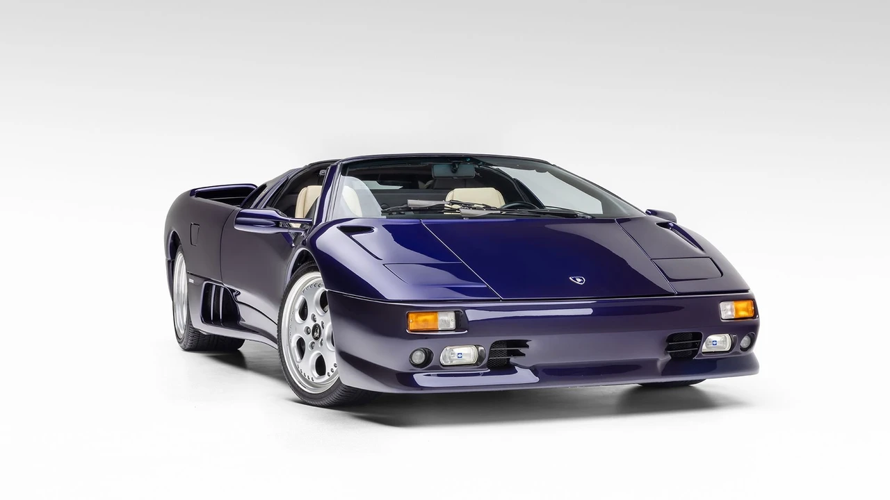 1998 Lamborghini Diablo VT - Image 10 of 31