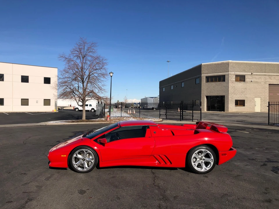 1998 Lamborghini Diablo VT - Image 9 of 31