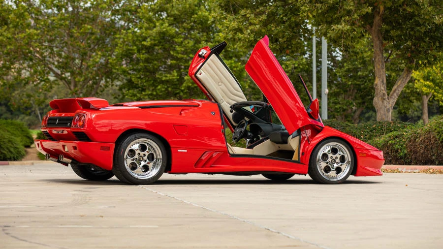 1998 Lamborghini Diablo VT - Image 27 of 31