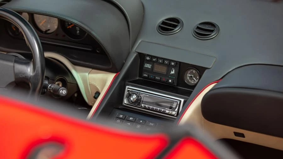 1998 Lamborghini Diablo VT - Image 29 of 31